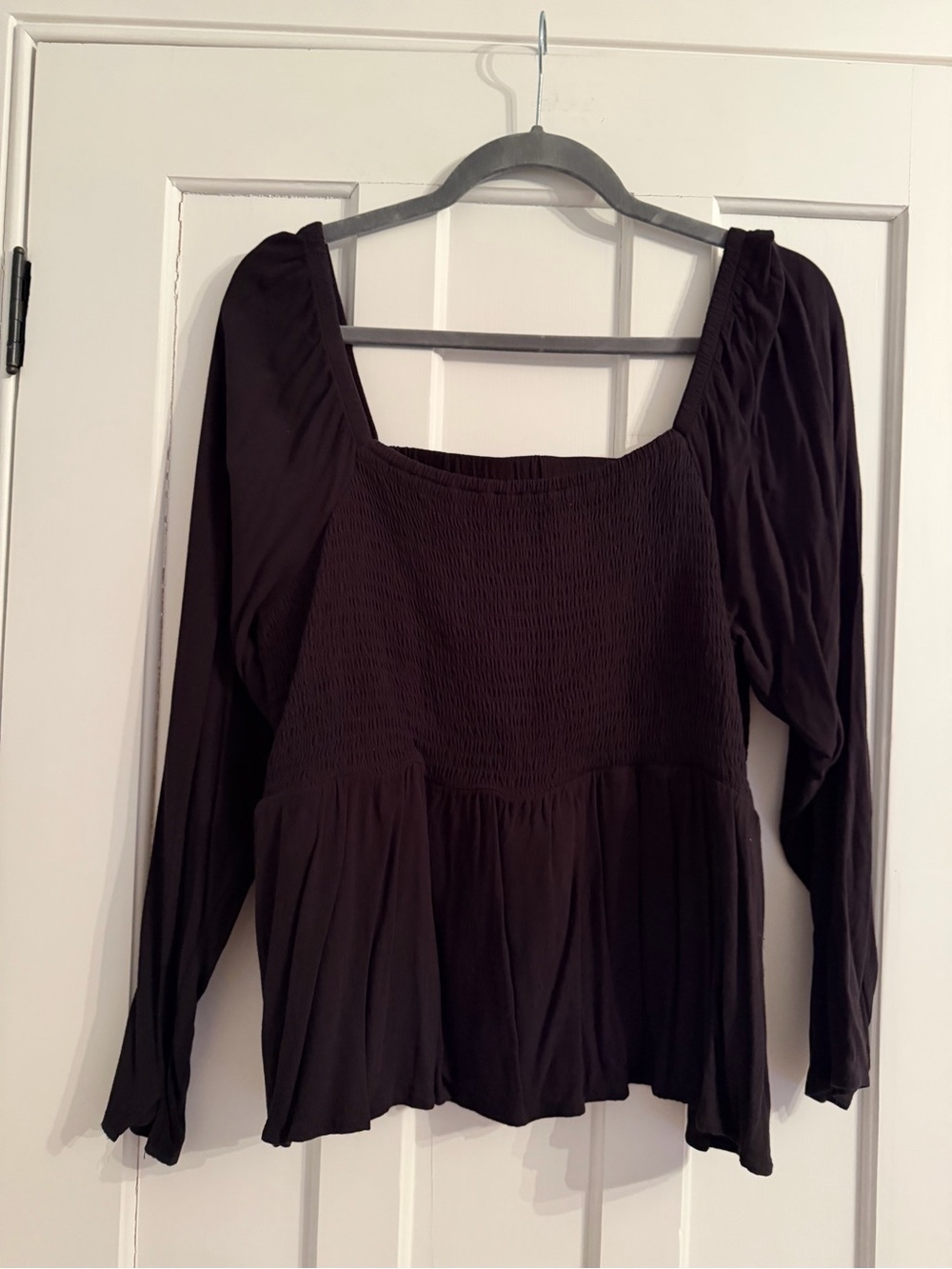 Old Navy Black Smocked Square-Neck Long Sleeve Peplum Top